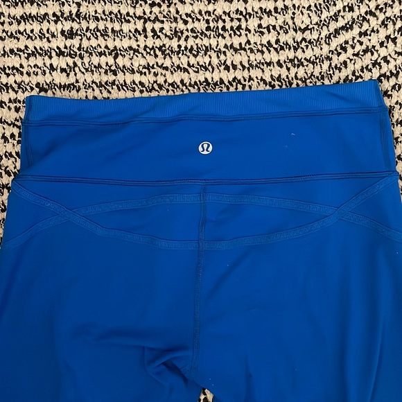 Royal Blue Lululemon Compression Crops - Picture 5 of 6